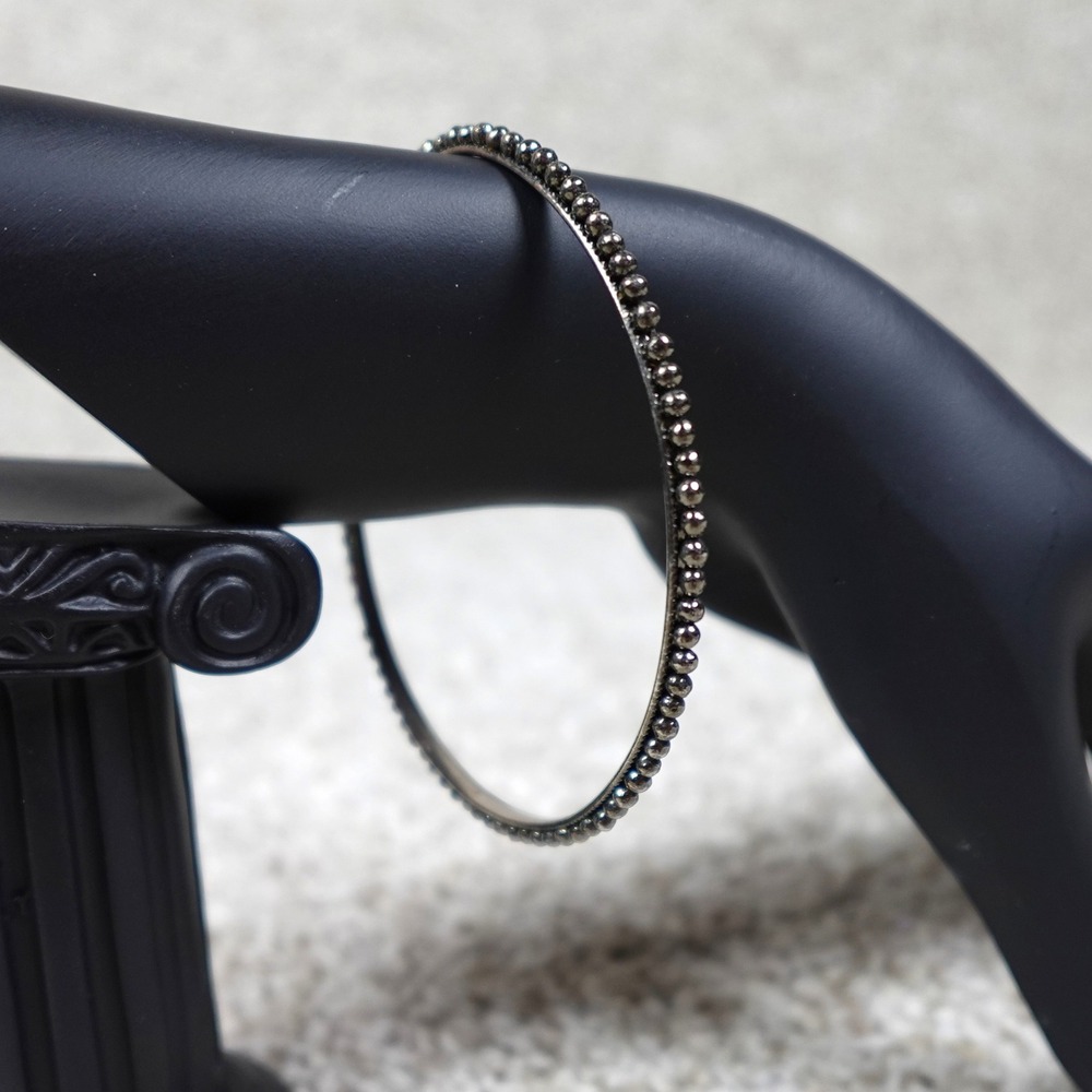 Silver Tone Beaded Edge Bangle Bracelet Stackable Minimalist Rigid‎ Cuff